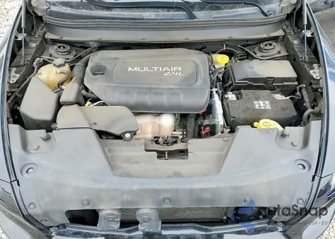 2017 Jeep Cherokee Sport z USA, uszkodzony, nr VIN 1C4PJMAB4HW584964